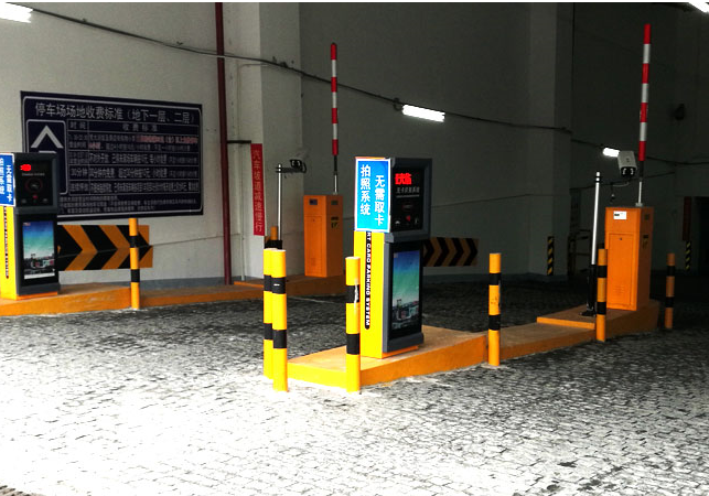 停車免取卡管理系統 現代智能停車場的核心驅動力